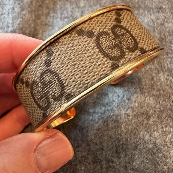 Repurposed Gucci canvas cuff - Picture 4 of 7